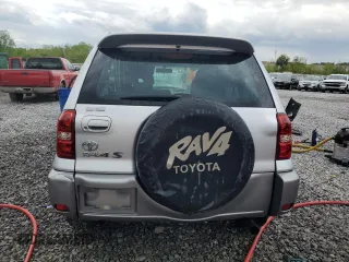 2005 Toyota RAV4 with VIN JTEGD20V850085361, listed as a Copart auction lot 53002885 with 295,759 mi miles and Salvage Title. Bid and sale history available at DreamBid. Image 6.
