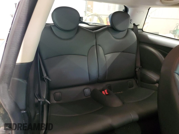 2013 MINI Hardtop S with VIN WMWSV3C52DT477372, listed as a Copart auction lot 56248235 with 88,508 mi miles and Clean Title. Bid and sale history available at DreamBid. Image 10.