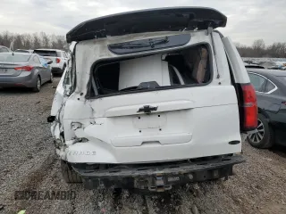 2015 Chevrolet Tahoe LT z VIN 1GNSKBKC7FR617932, wystawiony jako Copart lot #46421625 z przebiegiem Nie podano mil oraz Szkoda całkowita • Salvage title. Historia ofert i sprzedaży dostępna na DreamBid. Obrazek 6.