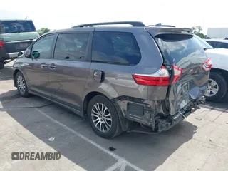 2018 Toyota Sienna XLE Auto Access Seat с VIN 5TDYZ3DC6JS939876, выставлен на аукционе IAAI как лот 42347926 с пробегом 81 086 миль миль и . История ставок и продаж доступна на DreamBid. Изображение 3.