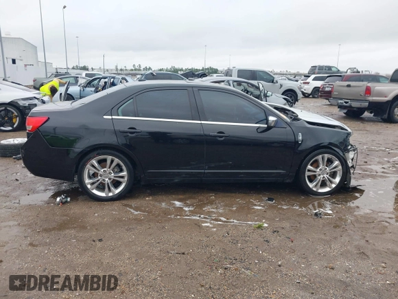 2012 Lincoln MKZ with VIN 3LNHL2GC6CR802963, listed as a IAAI auction lot 41421952 with 203,431 mi miles. Bid and sale history available at carsss.com. Image 14.