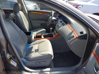 2006 Toyota Avalon XL with VIN 4T1BK36B66U152021, listed as a IAAI auction lot 41908367 with 176,467 mi miles. Bid and sale history available at carsss.com. Image 5.