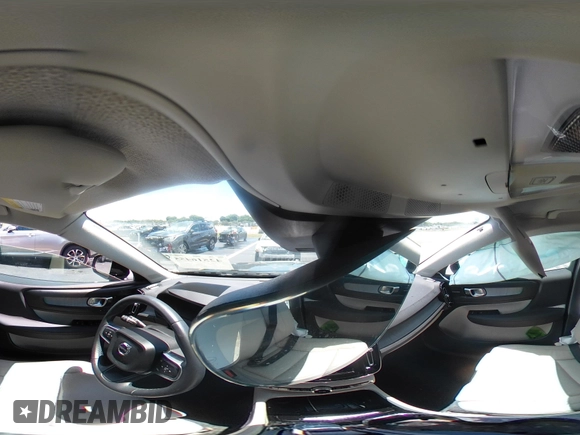 2024 Volvo XC40 Plus Dark Theme with VIN YV4L12UL5R2308371, listed as a IAAI auction lot 42516455 with 9,056 mi miles and . Bid and sale history available at DreamBid. Image 19.