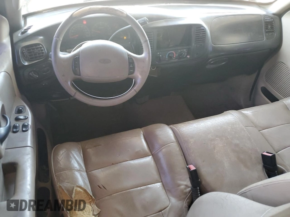 2001 Ford F-150 XL с VIN 1FTRX17L61NB04439, выставлен на аукционе Copart как лот 57389125 с пробегом Не указан миль и Списание • Salvage title. История ставок и продаж доступна на DreamBid. Изображение 8.