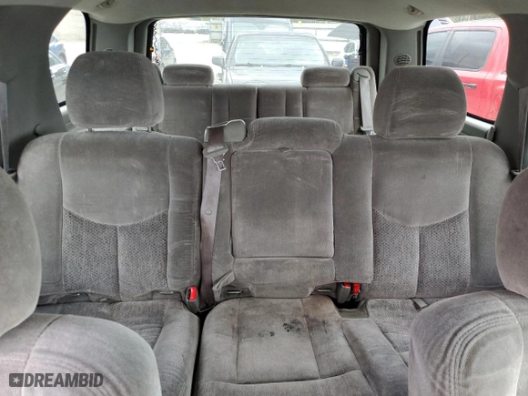 2004 Chevrolet Tahoe LS with VIN 1GNEC13T54R305561, listed as a Copart auction lot 49287825 with 271,576 mi miles and Salvage Title. Bid and sale history available at carsss.com. Image 10.