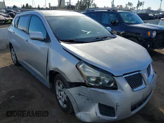 2010 Pontiac Vibe w/1SB with VIN 5Y2SP6E08AZ411868, listed as a IAAI auction lot 41146998 with 154,943 mi miles. Bid and sale history available at carsss.com. Image 1.