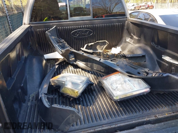 2014 Ford F-150 XL with VIN 1FTFW1EF9EKF61918, listed as a IAAI auction lot 41864650 with 217,839 mi miles. Bid and sale history available at carsss.com. Image 12.