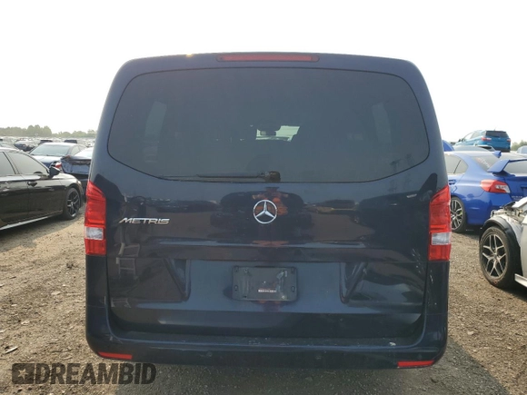 2016 Mercedes-Benz Metris Passenger with VIN WD4PG2EEXG3143840, listed as a Copart auction lot 60117425 with 153,269 mi miles and Salvage title. Bid and sale history available at DreamBid. Image 6.