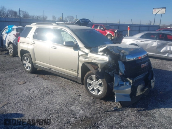 2013 GMC Terrain SLE with VIN 2GKALSEKXD6186603, listed as a IAAI auction lot 41271924 with 147,605 mi miles. Bid and sale history available at carsss.com. Image 1.