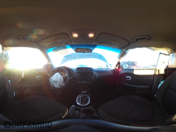 2016 Kia Soul with VIN KNDJN2A21G7283589, listed as a IAAI auction lot 41439464 with 135,000 mi miles. Bid and sale history available at carsss.com. Image 19.