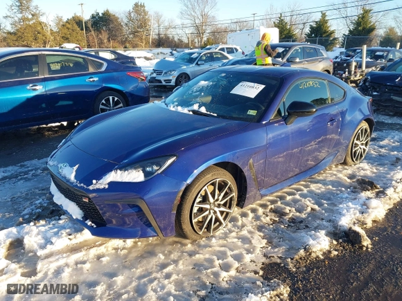 2023 Toyota GR86 with VIN JF1ZNBC1XP8759152, listed as a IAAI auction lot 41210832 with 14,914 mi miles. Bid and sale history available at carsss.com. Image 17.