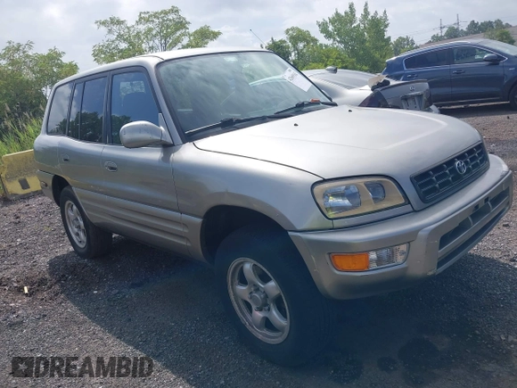 2000 Toyota RAV4 z VIN JT3HP10V7Y7158200, wystawiony jako IAAI lot #42669162 z przebiegiem 138 607 mil mil oraz . Historia ofert i sprzedaży dostępna na DreamBid. Obrazek 1.