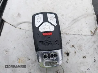 2022 Audi SQ5 Sportback Premium Plus z VIN WA124AFY0N2035403, wystawiony jako IAAI lot #41630485 z przebiegiem 31 342 mil mil oraz . Historia ofert i sprzedaży dostępna na DreamBid. Obrazek 11.
