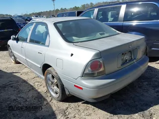 1994 Honda Accord EX w/Leather with VIN 1HGCD5652RA118870, listed as a IAAI auction lot 41606048 with 278,958 mi miles. Bid and sale history available at carsss.com. Image 3.