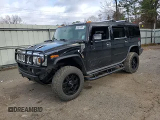 2006 Hummer H2 with VIN 5GRGN23U26H101611, listed as a Copart auction lot 43581085 with 121,043 mi miles and Salvage Title. Bid and sale history available at carsss.com. Image 1.
