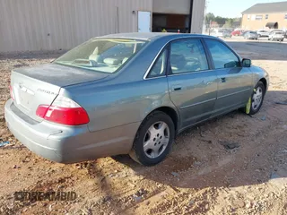 2004 Toyota Avalon XL with VIN 4T1BF28B44U375103, listed as a IAAI auction lot 41903924 with 329,027 mi miles and . Bid and sale history available at carsss.com. Image 4.