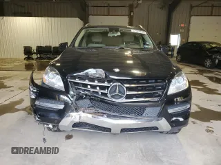2013 Mercedes-Benz M 350 z VIN 4JGDA5HB9DA235154, wystawiony jako Copart lot #57593255 z przebiegiem 70 563 mil mil oraz Szkody całkowita. Historia ofert i sprzedaży dostępna na DreamBid. Obrazek 5.