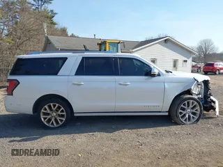 2019 Ford Expedition Max Platinum with VIN 1FMJK1MTXKEA16488, listed as a IAAI auction lot 41795368 with 127,246 mi miles and . Bid and sale history available at DreamBid. Image 14.