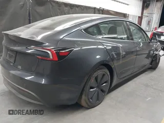 2025 Tesla Model 3 Long Range with VIN 5YJ3E1EA4SF952168, listed as a IAAI auction lot 42281783 with 3,926 mi miles and . Bid and sale history available at DreamBid. Image 4.