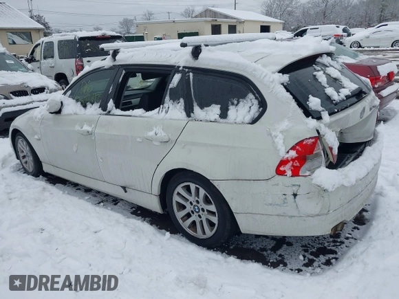 2006 BMW 3 Series 325xi with VIN WBAVT13556KW22050, listed as a IAAI auction lot 41551183 with Not provided miles and . Bid and sale history available at DreamBid. Image 3.