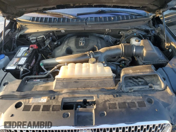 2019 Lincoln Navigator Reserve z VIN 5LMJJ2LT4KEL10282, wystawiony jako Copart lot #68874313 z przebiegiem 67 877 mil mil oraz . Historia ofert i sprzedaży dostępna na DreamBid. Obrazek 12.