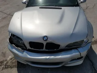 2005 BMW 3 Series M3 z VIN WBSBR93425PK09572, wystawiony jako Copart lot #53153425 z przebiegiem 90 983 mil mil oraz Tytuł czysty. Historia ofert i sprzedaży dostępna na DreamBid. Obrazek 11.