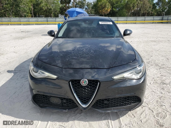 2017 Alfa Romeo Giulia Ti with VIN ZARFAECN4H7545588, listed as a Copart auction lot 54086015 with 125,665 mi miles and Clean Title. Bid and sale history available at carsss.com. Image 5.