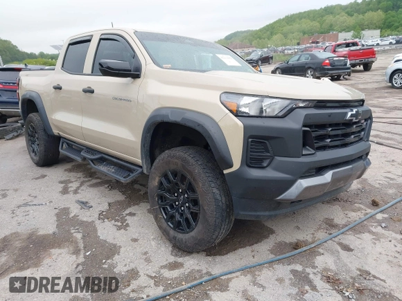 2024 Chevrolet Colorado 4WD Trail Boss with VIN 1GCPTEEK2R1155752, listed as a IAAI auction lot 42211659 with 28,428 mi miles and . Bid and sale history available at DreamBid. Image 1.