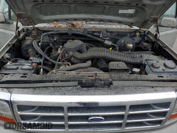 1993 Ford Bronco XL с VIN 1FMEU15N9PLB03278, выставлен на аукционе Copart как лот 59325145 с пробегом 156 813 миль миль и Чистый • Clean title. История ставок и продаж доступна на DreamBid. Изображение 11.
