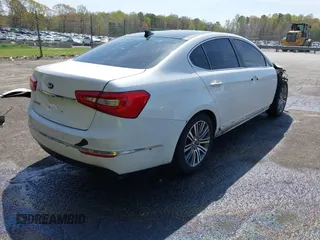 2015 Kia Cadenza Premium z VIN KNALN4D71F5192616, wystawiony jako IAAI lot #41924933 z przebiegiem 196 108 mil mil oraz . Historia ofert i sprzedaży dostępna na DreamBid. Obrazek 4.