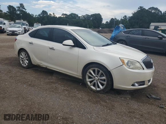 2013 Buick Verano Group z VIN 1G4PS5SK1D4245839, wystawiony jako Copart lot #62083345 z przebiegiem 189 709 mil mil oraz Szkoda całkowita • Salvage title. Historia ofert i sprzedaży dostępna na DreamBid. Obrazek 4.
