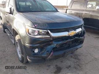 2017 Chevrolet Colorado 2WD LT with VIN 1GCHSCEN1H1175706, listed as a IAAI auction lot 41347323 with 127,731 mi miles. Bid and sale history available at carsss.com. Image 6.