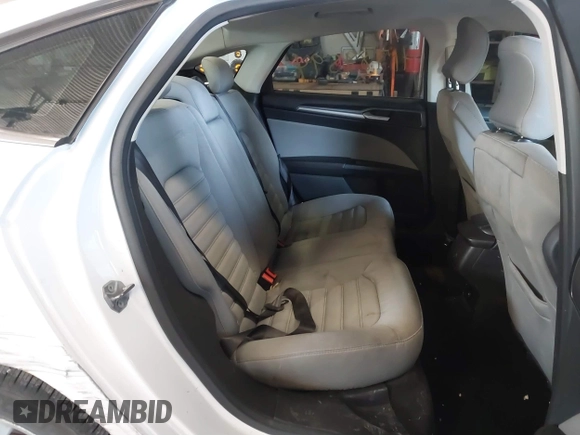 2015 Ford Fusion S with VIN 3FA6P0G73FR296798, listed as a IAAI auction lot 41789594 with 207,233 mi miles. Bid and sale history available at carsss.com. Image 8.