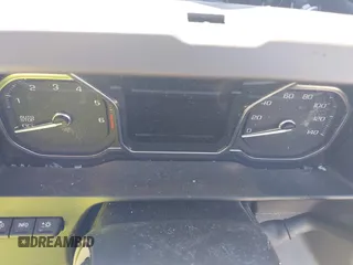 2020 GMC Sierra 1500 Denali z VIN 1GTU9FEL9LZ170791, wystawiony jako IAAI lot #41732485 z przebiegiem Nie podano mil oraz . Historia ofert i sprzedaży dostępna na DreamBid. Obrazek 16.