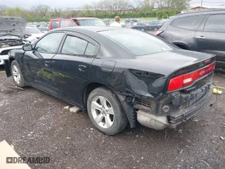 2014 Dodge Charger SE with VIN 2C3CDXBG5EH267629, listed as a IAAI auction lot 41968076 with 171,195 mi miles. Bid and sale history available at carsss.com. Image 3.