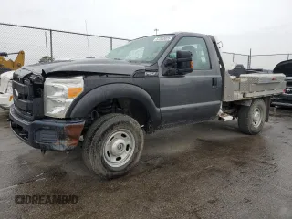 2015 Ford F-250 XLT z VIN 1FTBF2B63FEB25073, wystawiony jako Copart lot #57553025 z przebiegiem 38 052 mil mil oraz Szkoda całkowita • Salvage title. Historia ofert i sprzedaży dostępna na DreamBid. Obrazek 1.