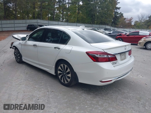 2017 Honda Accord Touring with VIN JHMCR6F73HC004661, listed as a IAAI auction lot 40806581 with 111,692 mi miles and . Bid and sale history available at DreamBid. Image 3.