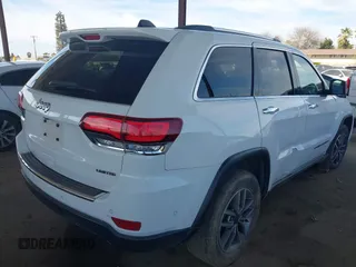 2020 Jeep Grand Cherokee Limited with VIN 1C4RJEBG6LC245478, listed as a IAAI auction lot 41637410 with 100,062 mi miles. Bid and sale history available at carsss.com. Image 4.