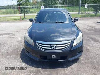 2011 Honda Accord EX-L с VIN 1HGCP3F88BA032555, выставлен на аукционе IAAI как лот 42556674 с пробегом 201 065 миль миль и . История ставок и продаж доступна на DreamBid. Изображение 13.