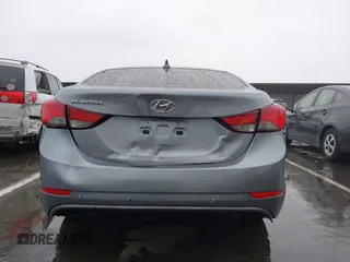 2015 Hyundai Elantra SE z VIN 5NPDH4AE7FH616818, wystawiony jako IAAI lot #41784684 z przebiegiem 107 377 mil mil oraz . Historia ofert i sprzedaży dostępna na DreamBid. Obrazek 16.