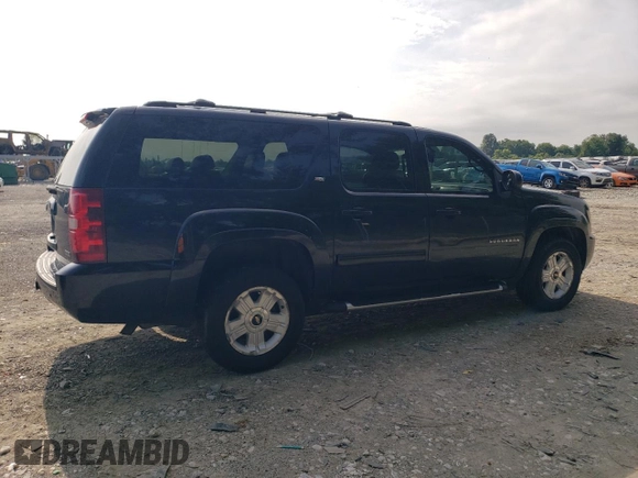 2011 Chevrolet Suburban LT z VIN 1GNSKJE31BR148448, wystawiony jako Copart lot #61057955 z przebiegiem 237 656 mil mil oraz Czysty tytuł • Clean title. Historia ofert i sprzedaży dostępna na DreamBid. Obrazek 3.