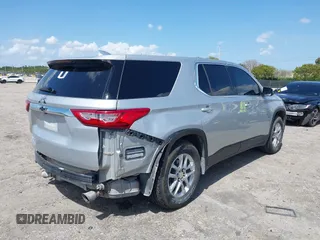 2020 Chevrolet Traverse LS with VIN 1GNERFKW9LJ167575, listed as a IAAI auction lot 42026375 with 62,454 mi miles. Bid and sale history available at carsss.com. Image 4.