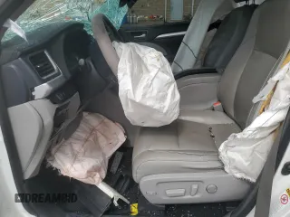 2018 Toyota Highlander SE с VIN 5TDJZRFH1JS884086, выставлен на аукционе Copart как лот 58822095 с пробегом Не указан миль и На запчасти • Non repairable. История ставок и продаж доступна на DreamBid. Изображение 7.