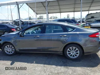 2017 Ford Fusion S with VIN 3FA6P0G73HR343623, listed as a IAAI auction lot 41957903 with 100,544 mi miles. Bid and sale history available at carsss.com. Image 14.