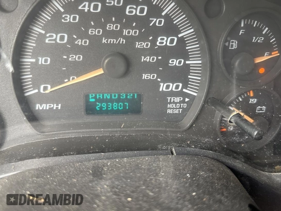 2003 GMC Savana Cargo z VIN 1GTHG35U431113170, wystawiony jako Copart lot #82019294 z przebiegiem 293 807 mil mil oraz Czysty tytuł • Clean title. Historia ofert i sprzedaży dostępna na DreamBid. Obrazek 8.