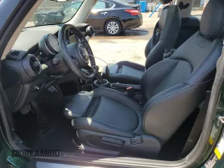 2017 MINI Hardtop Cooper S z VIN WMWXP7C57H3B93817, wystawiony jako Copart lot #59488135 z przebiegiem 68 596 mil mil oraz Szkoda całkowita • Salvage title. Historia ofert i sprzedaży dostępna na DreamBid. Obrazek 7.