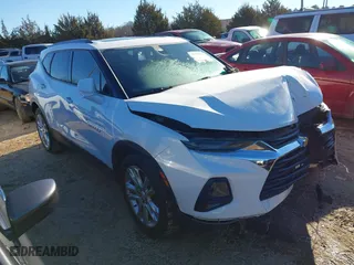 2019 Chevrolet Blazer with VIN 3GNKBHRS0KS661570, listed as a IAAI auction lot 41257044 with 111,565 mi miles. Bid and sale history available at carsss.com. Image 1.