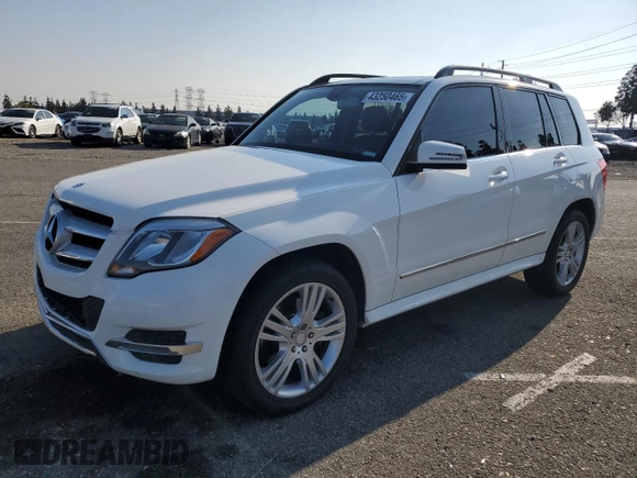 2013 Mercedes-Benz GLK 250 with VIN WDCGG0EB6DG095465, listed as a Copart auction lot 43250465 with 139,399 mi miles and Salvage Title. Bid and sale history available at DreamBid. Image 1.