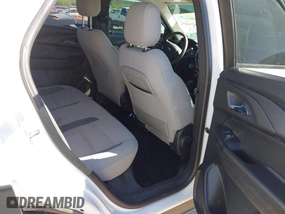 2021 Chevrolet TrailBlazer LT with VIN KL79MPSL1MB165042, listed as a IAAI auction lot 42014075 with 97,899 mi miles and . Bid and sale history available at DreamBid. Image 8.