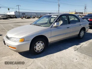 1996 Honda Accord Value with VIN 1HGCD5691TA249900, listed as a Copart auction lot 77683144 with 155,178 mi miles and Salvage Title. Bid and sale history available at carsss.com. Image 1.